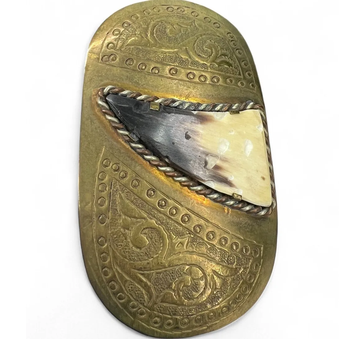 VINTAGE 90's CHICO's braided leather belt Statement medallion buckle Horn Brass Black - Image 5