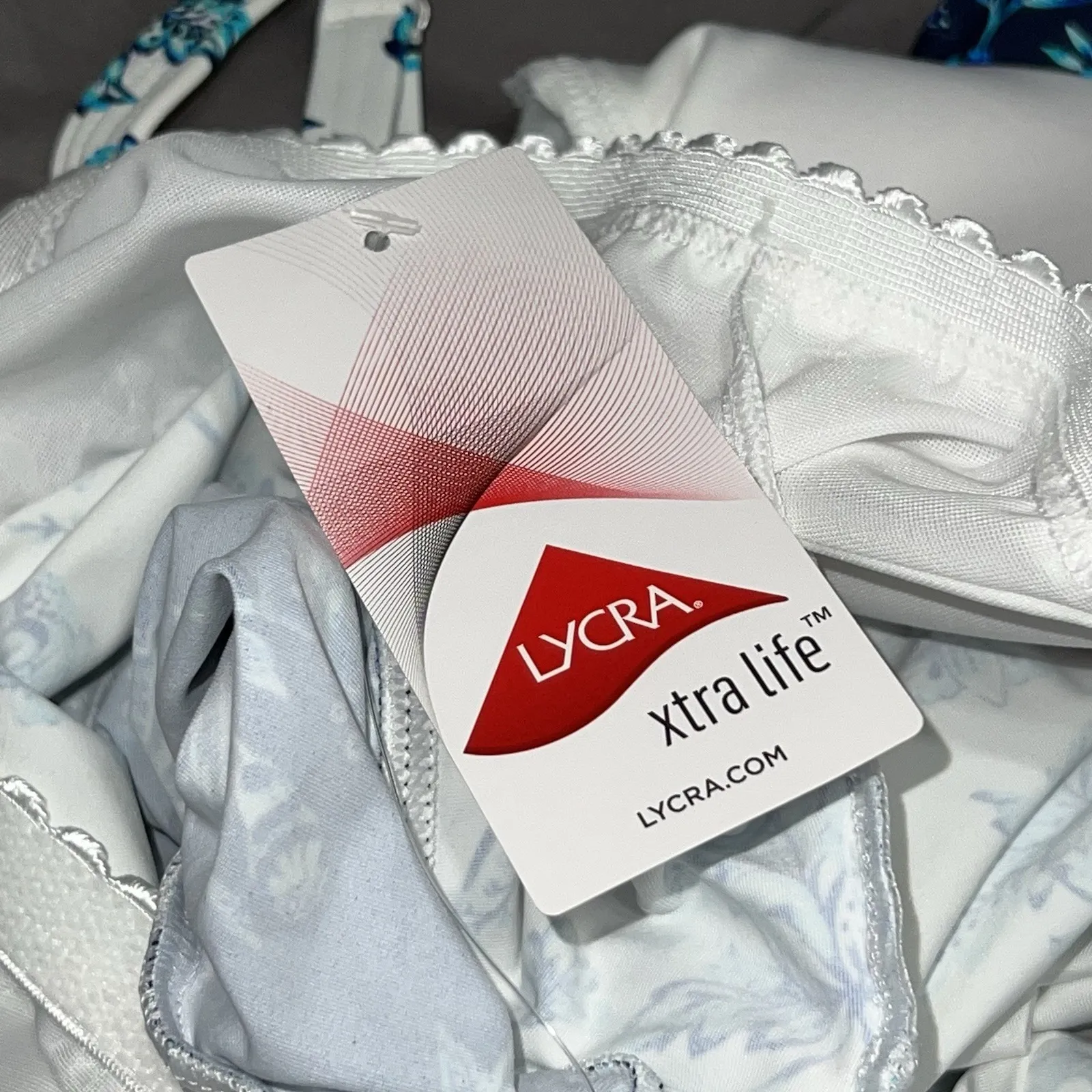 Women's Lands End Surplice Underwire Tankini Swim Top - Navy‎ & White Floral 16 - Image 8