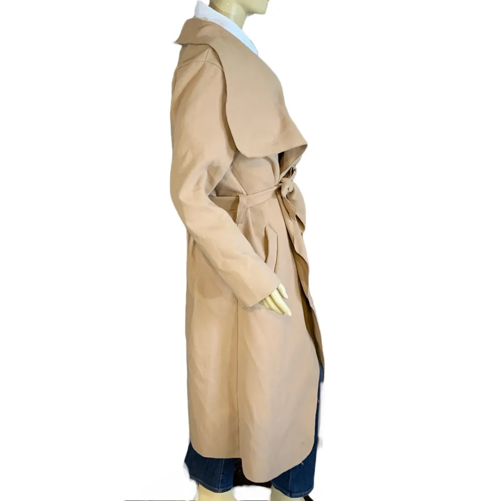 PARISIAN CAMEL COLOR FAUX WOOL WATERFALL SHAWL OPEN-FRONT TRENCH JACKET (M) - Image 4