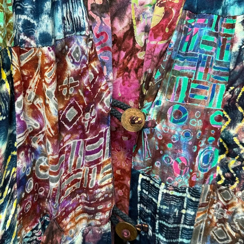 Sacred Threads  batik patchwork reversible Women's Jacket size m/L - Image 2