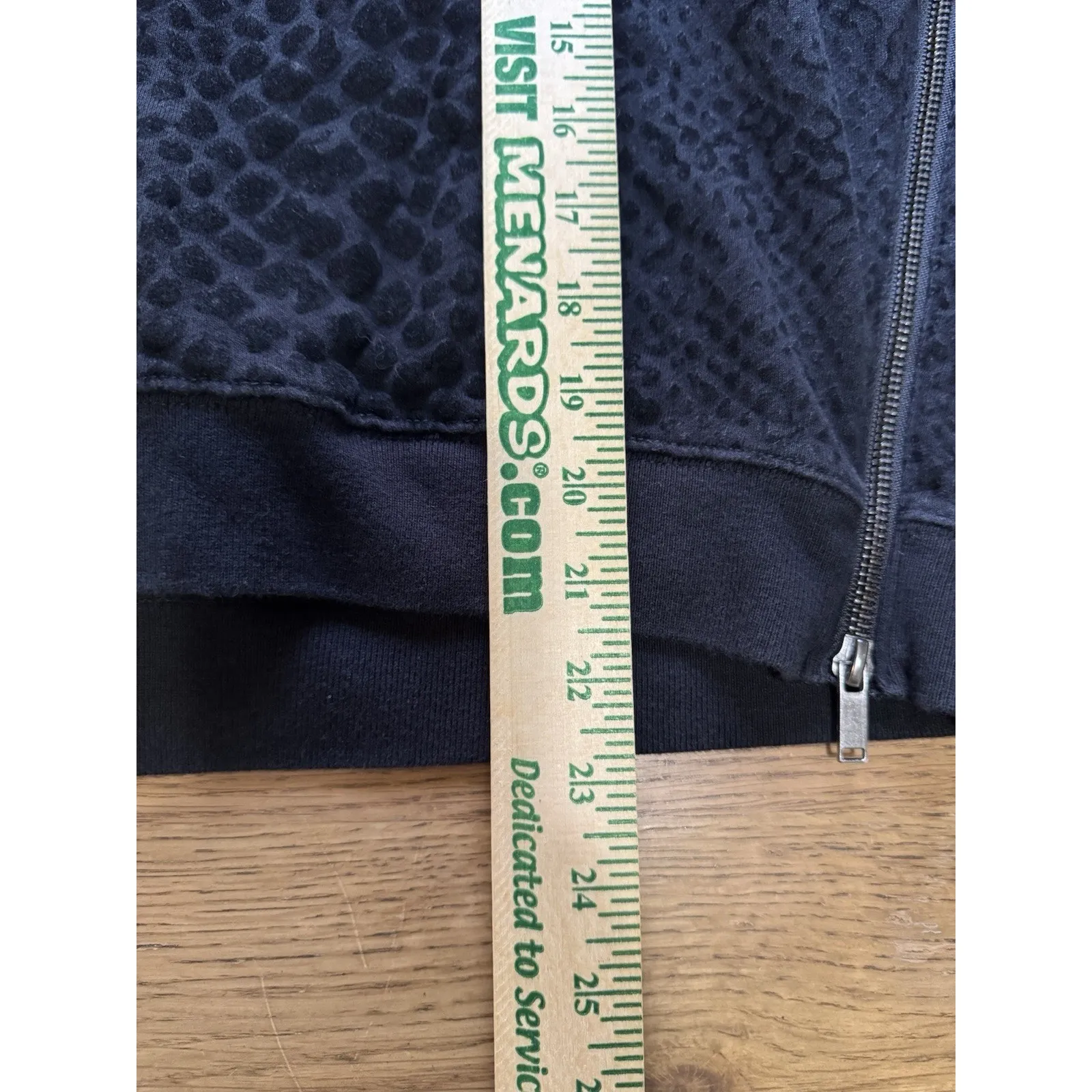 Rails Black Velvet Leopard Print Sweatshirt Crew Neck Side Zippers Size XS City - Image 4