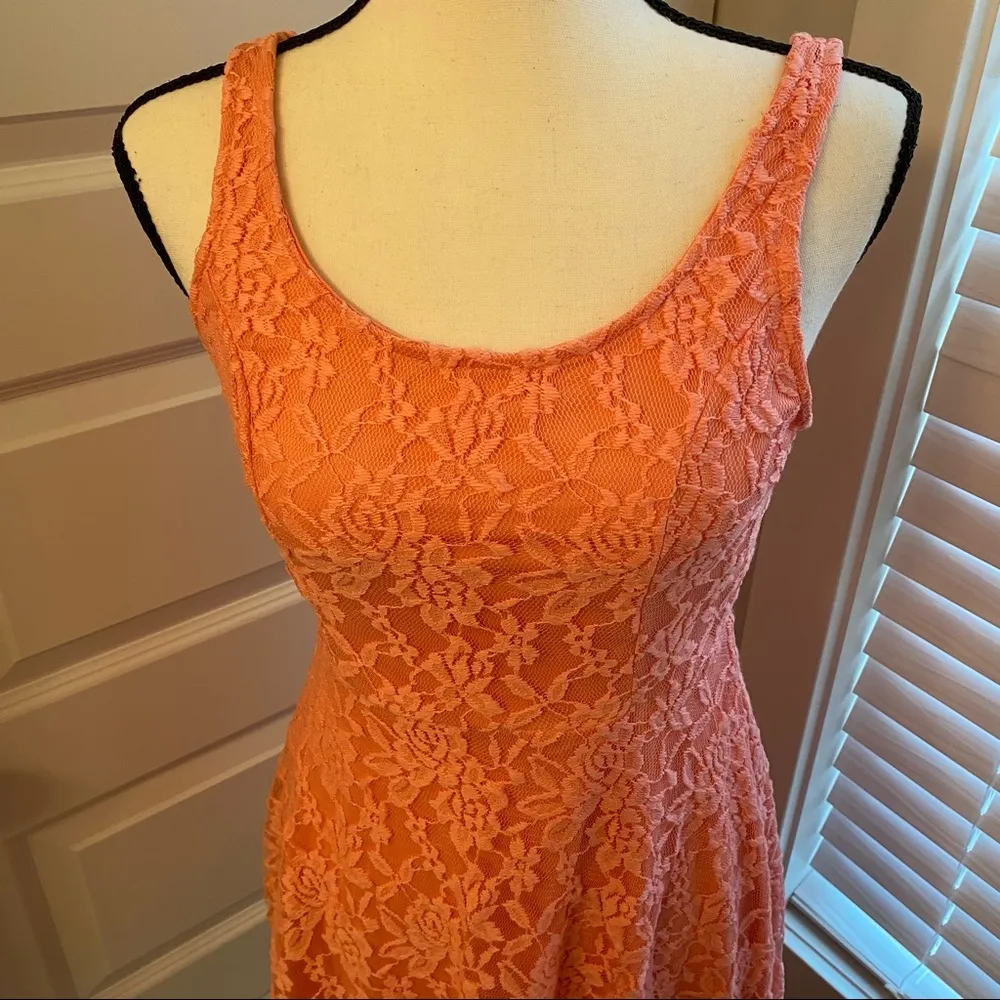 Iris || Peach lace dress - Image 2