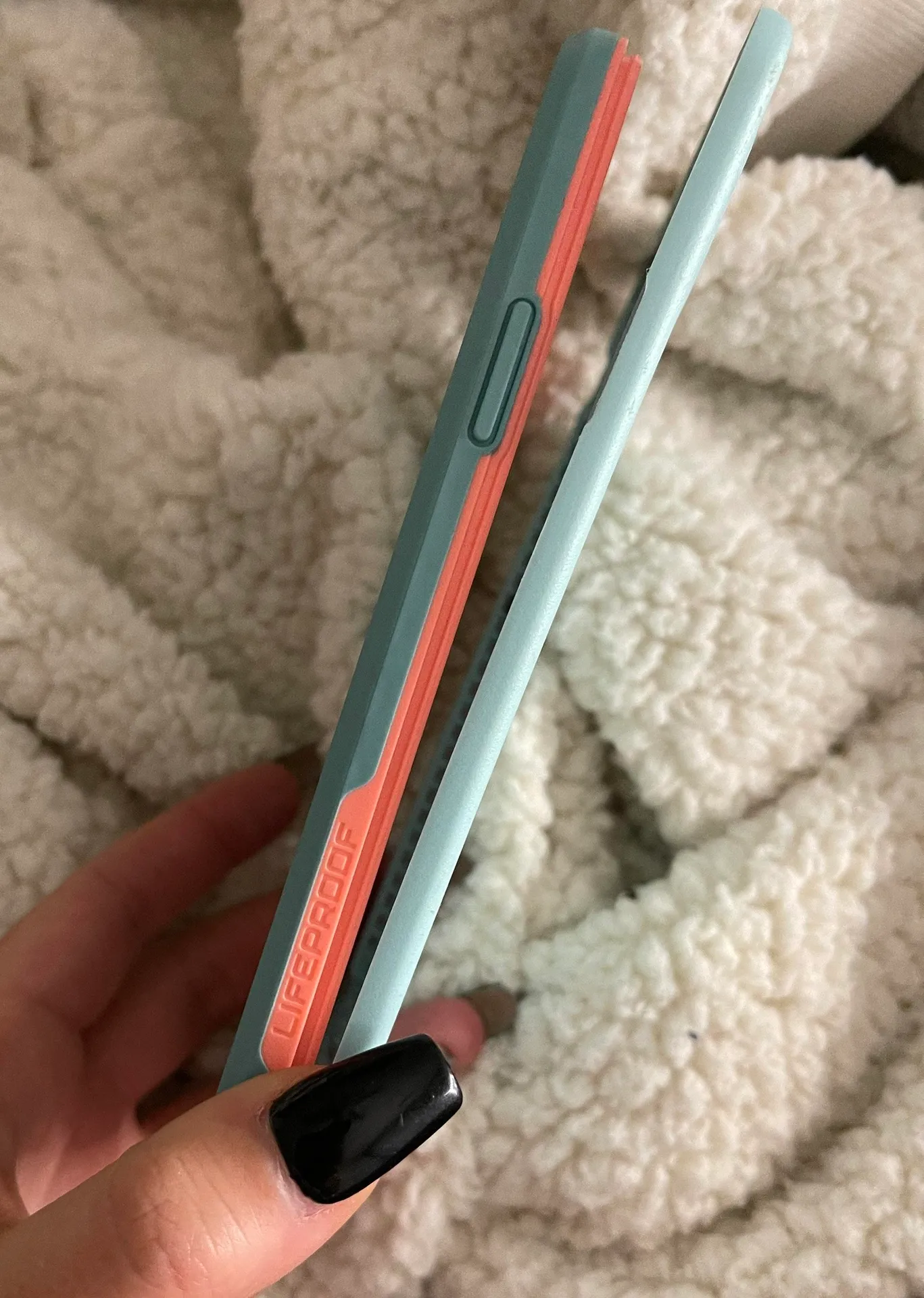 Lifeproof iphone x  case - Image 3