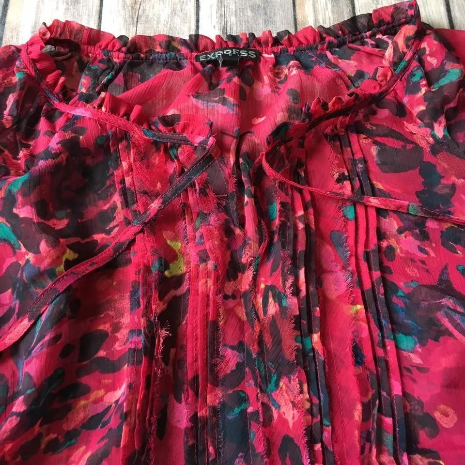 Express Top Women M 8 10 Sheer Chiffon 3/4 Length Peasant Sleeve Floral Print - Image 2