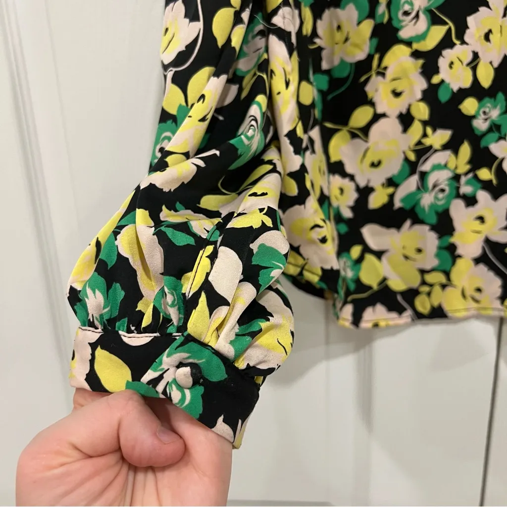 WHO WHAT WEAR Balloon Long Sleeve Keyhole Top Black Green Floral Womens Large - Image 5