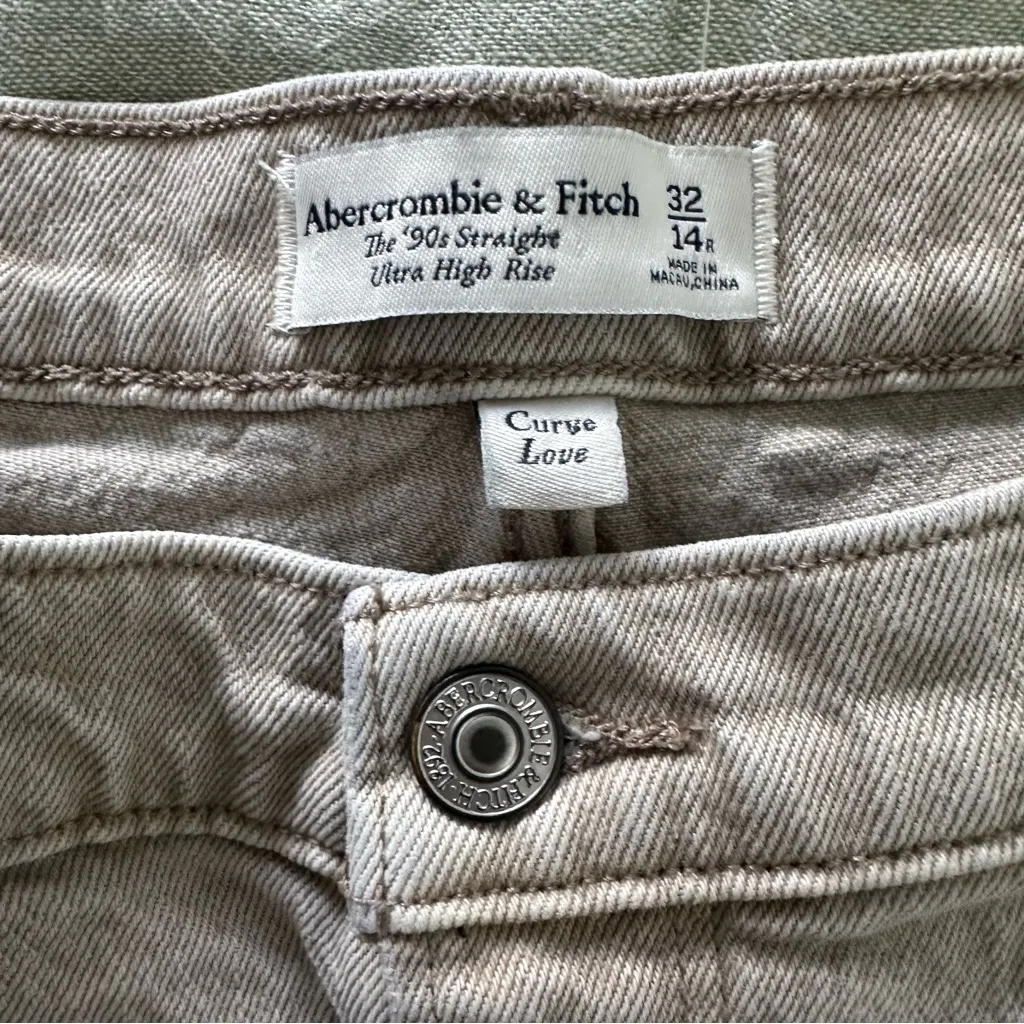 Abercrombie & Fitch Women’s The 90s Straight Ultra High Rise Curve Love Size 14 - Image 4