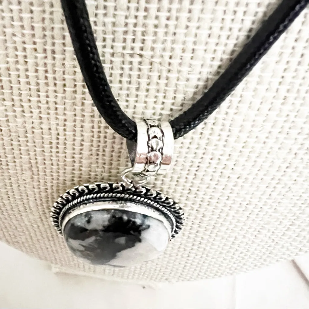 925 Sterling Silver White buffalo Turquoise Necklace Womens Gemstone Jewelry Black - Image 6