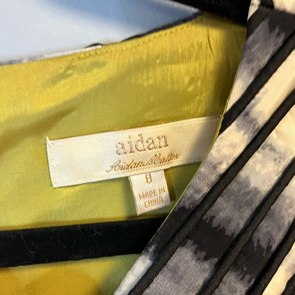 Aidan by Aidan Mattox Dress 100% Silk Black & White Scoop Neck Dress Sz 8 EUC - Image 3