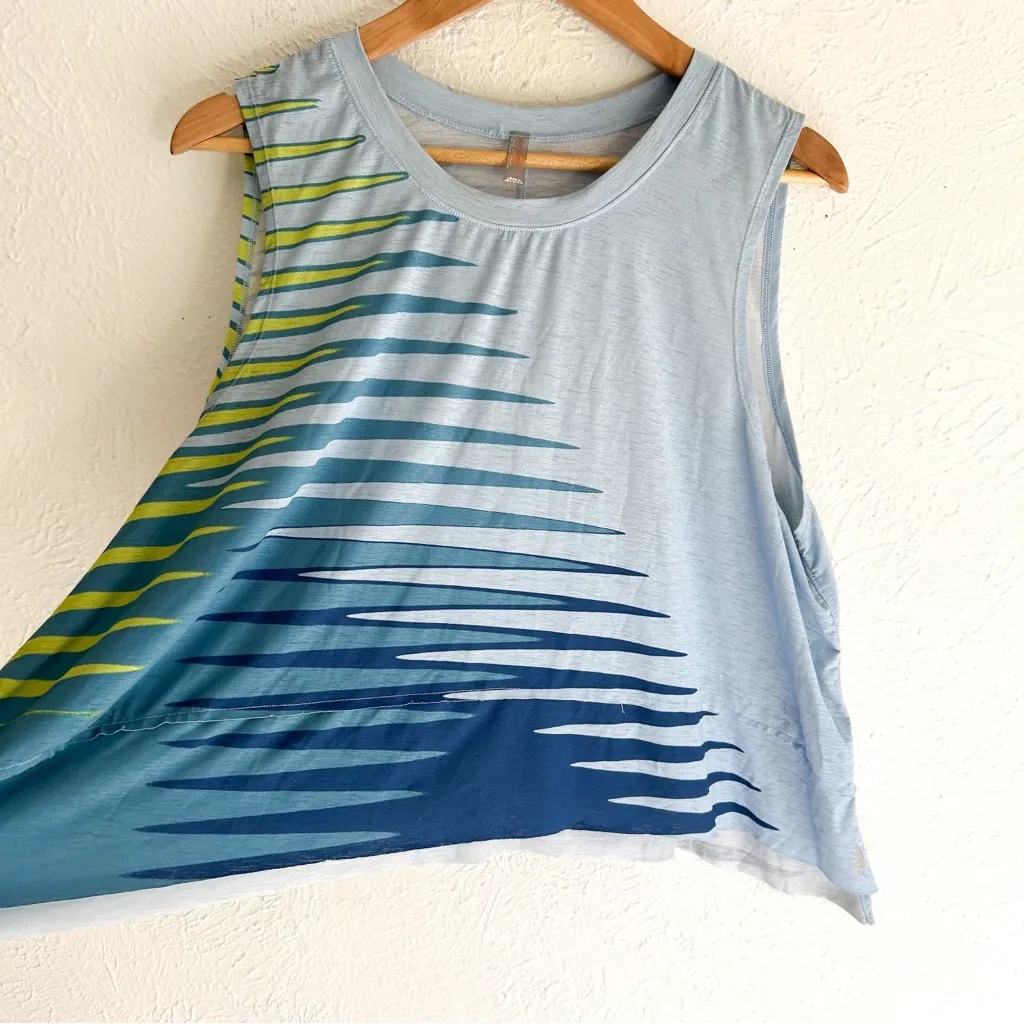 Free People Movement Tempo Printed Tank Blue Large - Image 4