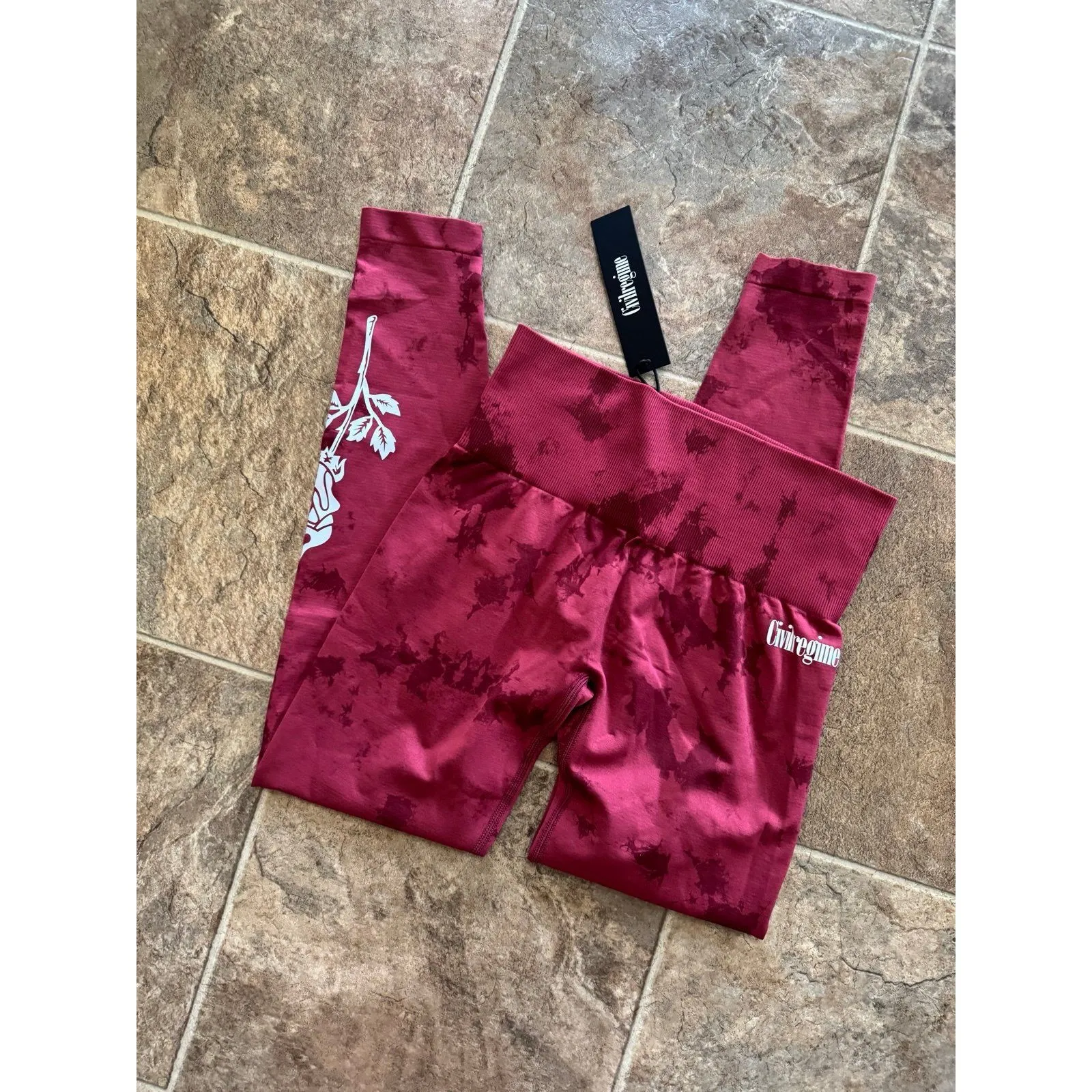 Civil Regime Blush Red Reaper Wash Kelly Seamless Leggings Size Medium - Image 3