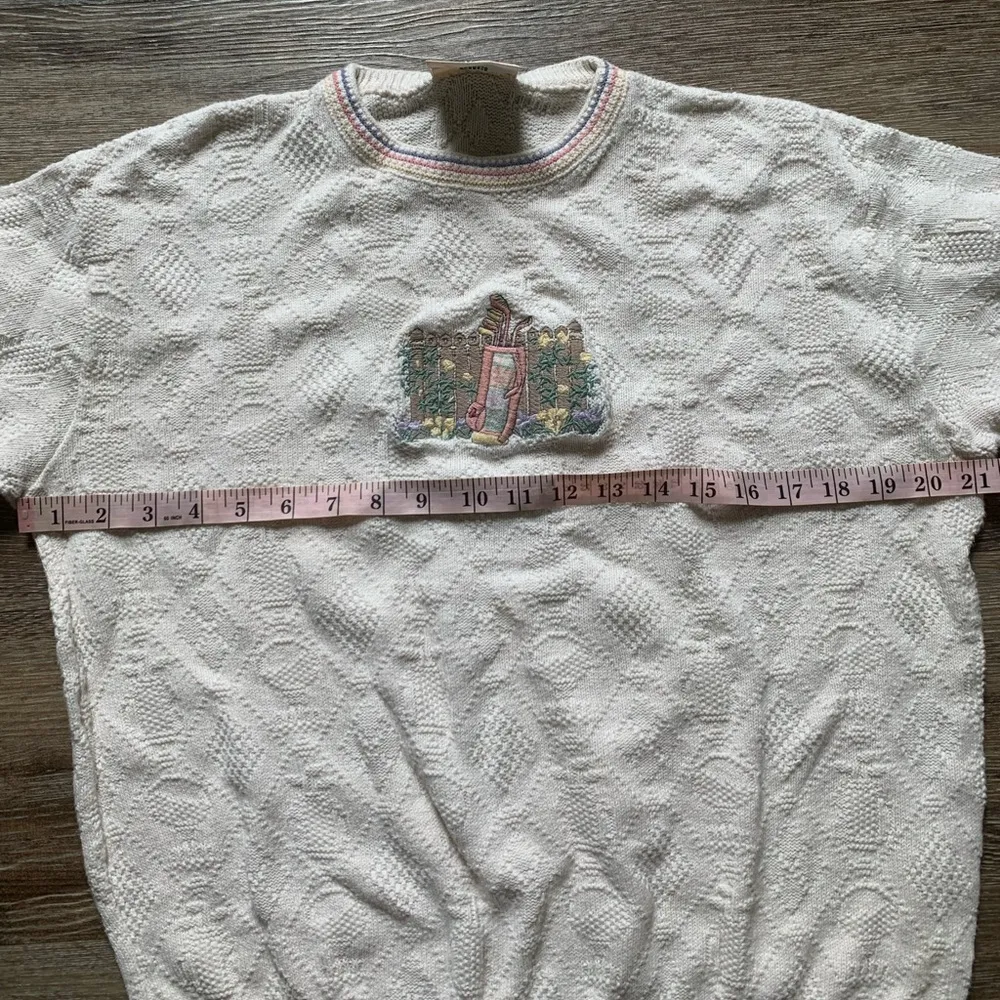 Northern Reflections Vintage  Cream Embroidered Gold Crewneck Sweater S - Image 6