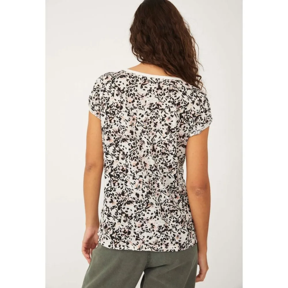 Free People Printed Clare Tee - Wild Thing - Size XS - Image 9