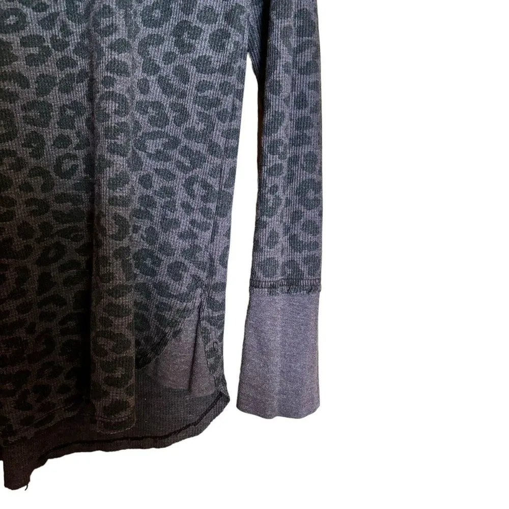 We The Free People Top Womens Large Multicolor Animal Print Waffle Knit Blouse - Image 4