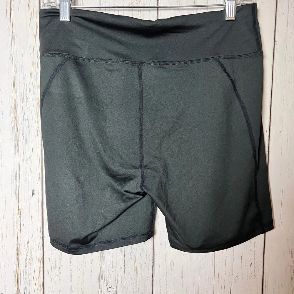 PS Collective Black Shorts with White Checkered Design on the Side Sz L NWT Size L - Image 13