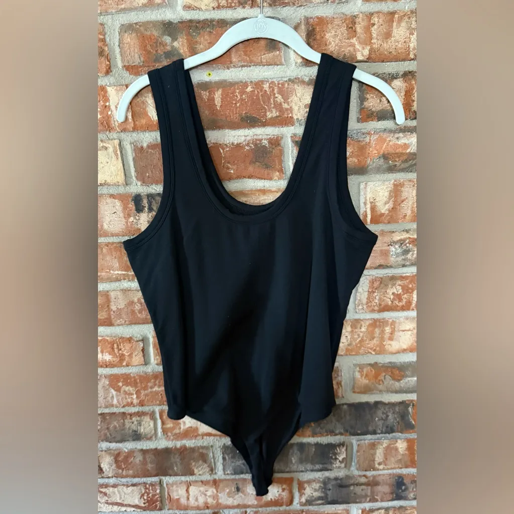 Nuuds seamless scoop tank Black Bodysuit Size XL - Image 3