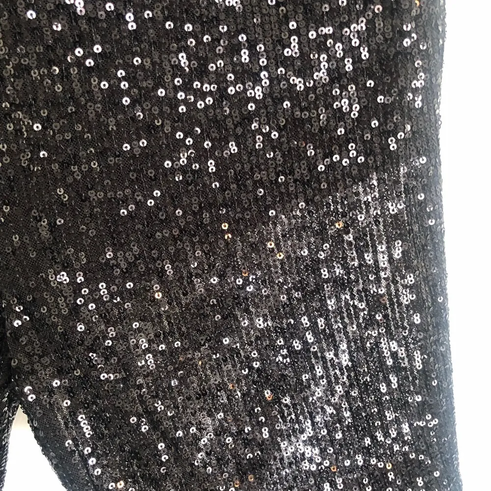 Black Sequin High Waisted Pants Size M (4/6) - Image 4