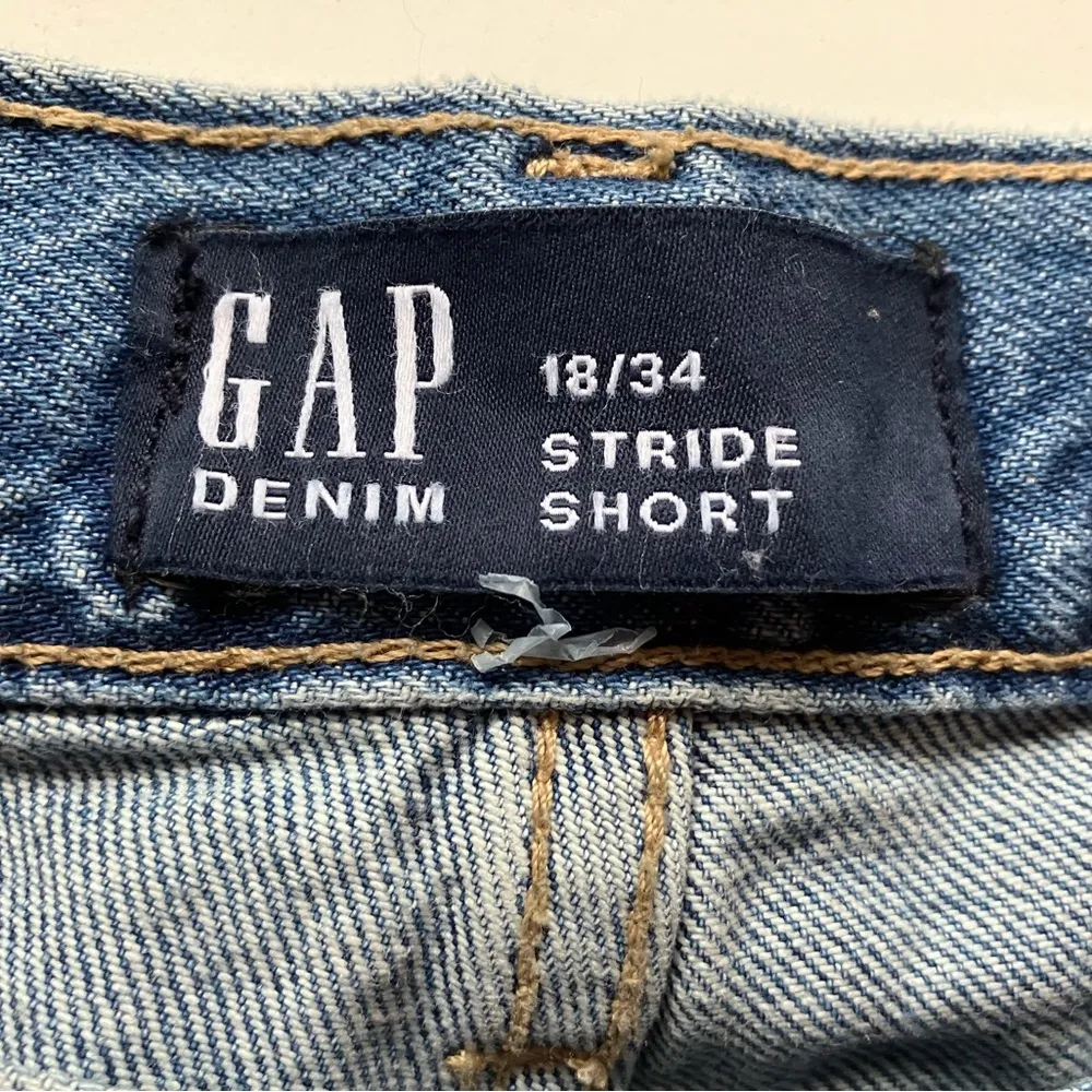 Gap Womens  Jeans Size 18 EUC - Image 2