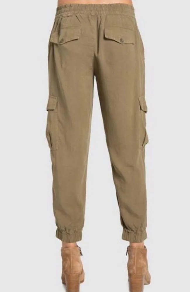 Bella Dahl Utility Cargo Jogger Tencel Size Medium - Image 3