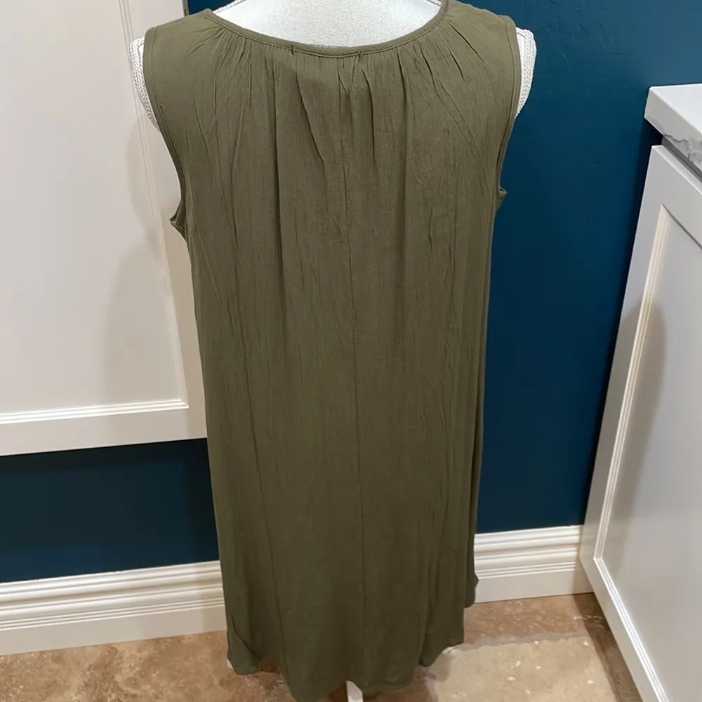 Olive green swim coverup Size M - Image 2