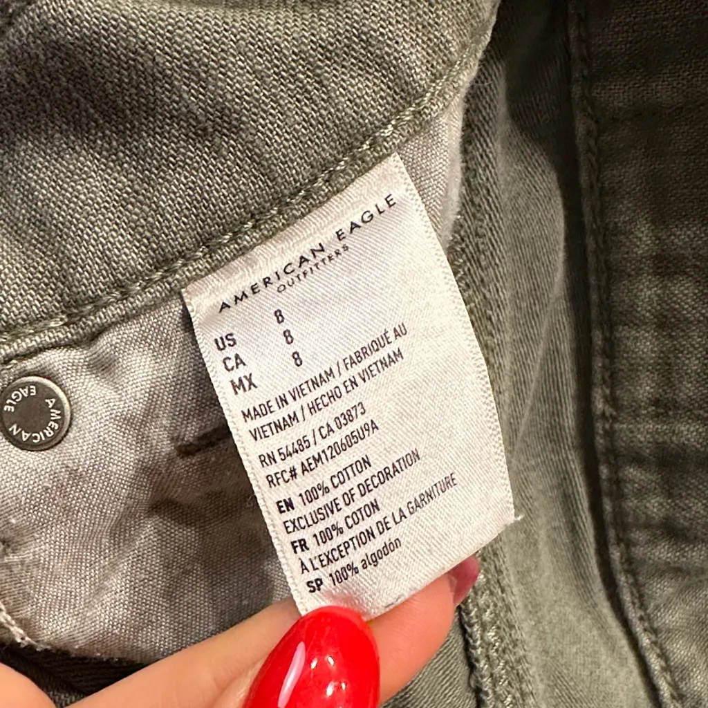 American Eagle Outfitters Olive Cargo Shorts Sz8 - Image 8