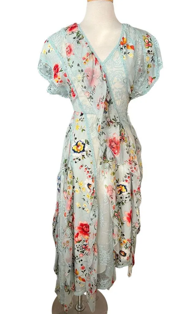 Alice and Olivia Kadence Silk and Lace Godet Dress w/ Ruffled Frills Size 4 - Image 4