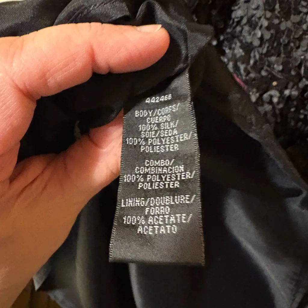 ML Monique Lhuillier Black Sleeveless Asymmetrical Sequin 3D Flower Skirt Gown - Image 11