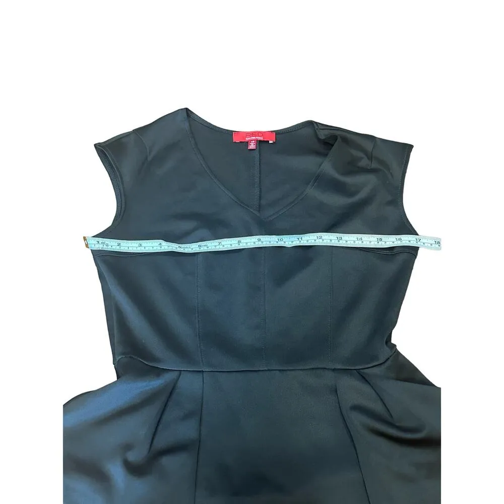 EUC Saks Fifth Avenue RED Label Black Peplum V-Neck Scuba Faux Leather Top Large - Image 3