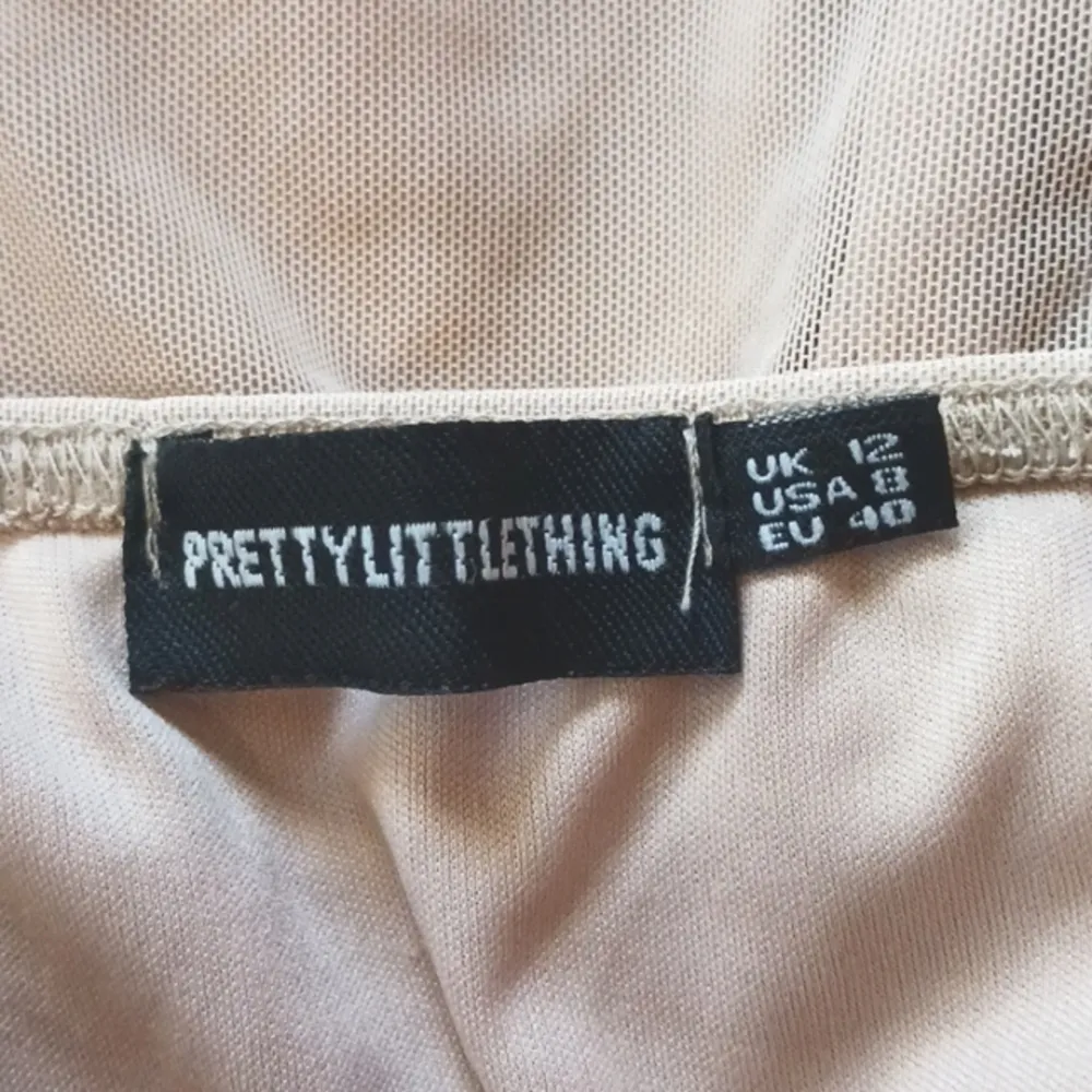 PrettyLittleThing Tan Strapless Bodycon Dress - Image 7