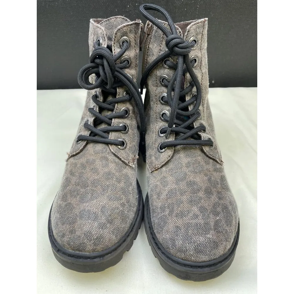 Blowfish Women's Brown Leopard Print Ankle Shoes/ Boots Size 7 SKU 5443 - Image 4