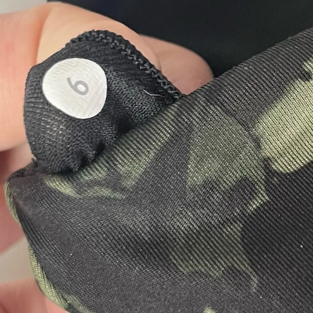 Lululemon Super Sport Green Strappy Athletic Tank Top 6 - Image 9