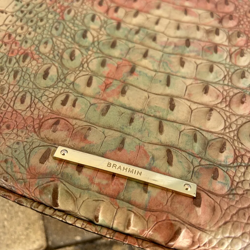 Brahmin Sahara Amira Shoulderbag - Image 5