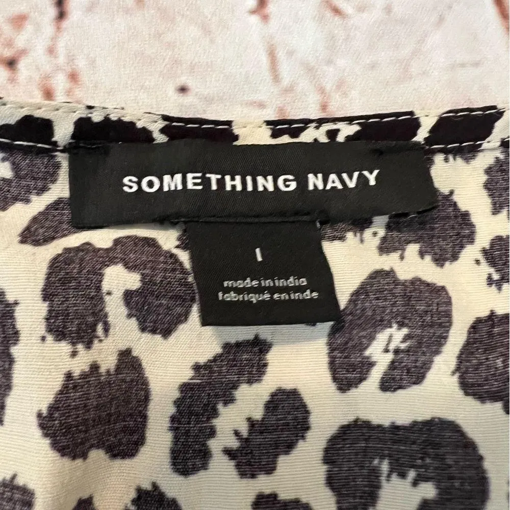 🌱Something Navy Leopard Mini Dress Size L - Image 5