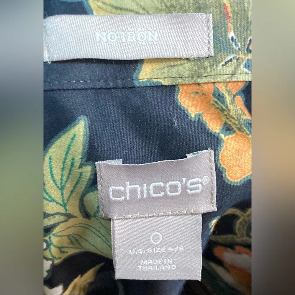 Chico’s-‎ Black and floral button down women’s blouse size 0 - Image 6