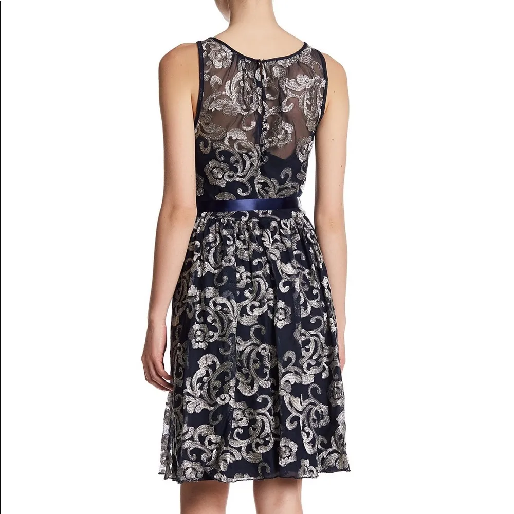 Marina Lace Overlay A - Image 3