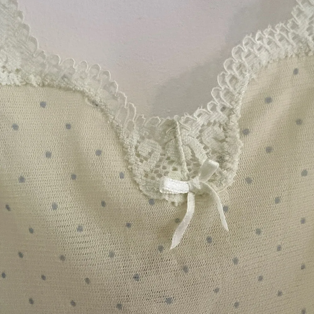 Y2K Nightgown Lingerie Mesh Sheer Lace Medium Pale Butter Yellow Blue Dots - Image 9