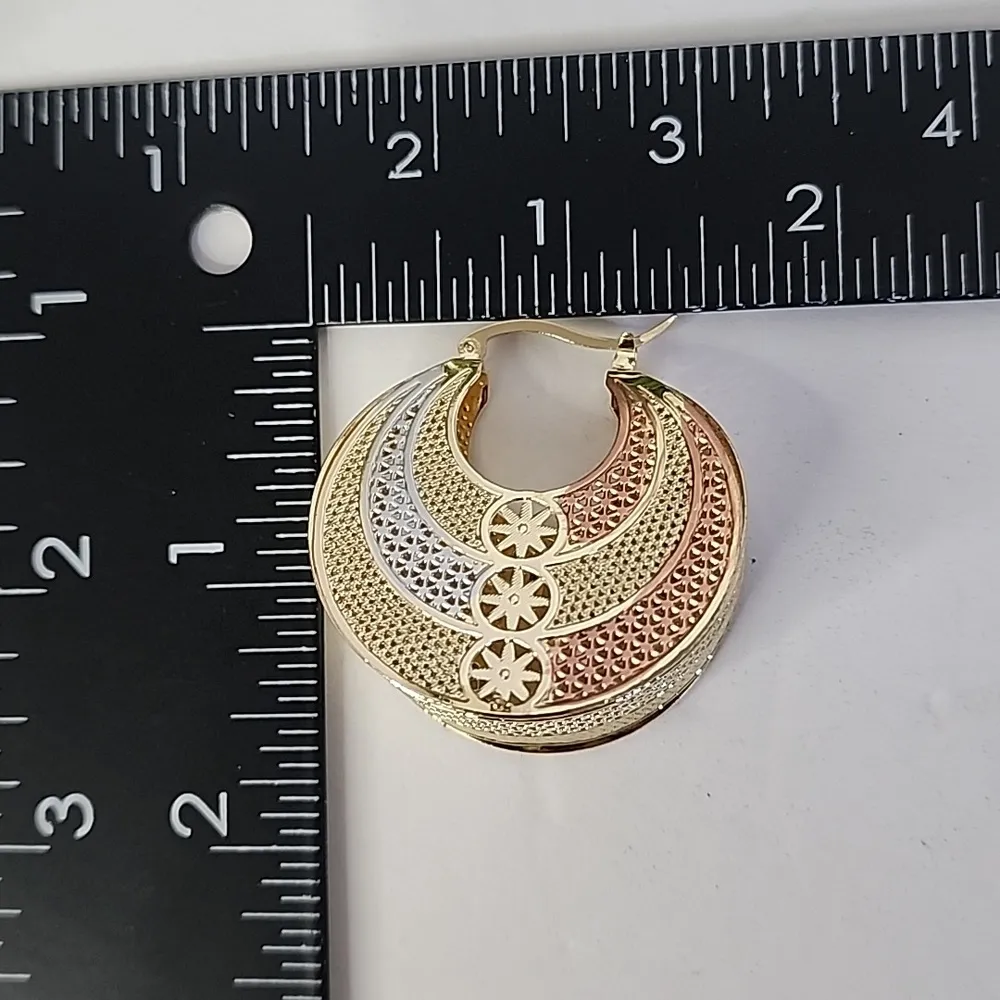 Unique Tricolor Gold Mesh Basket Purse Style Earrings - Image 8