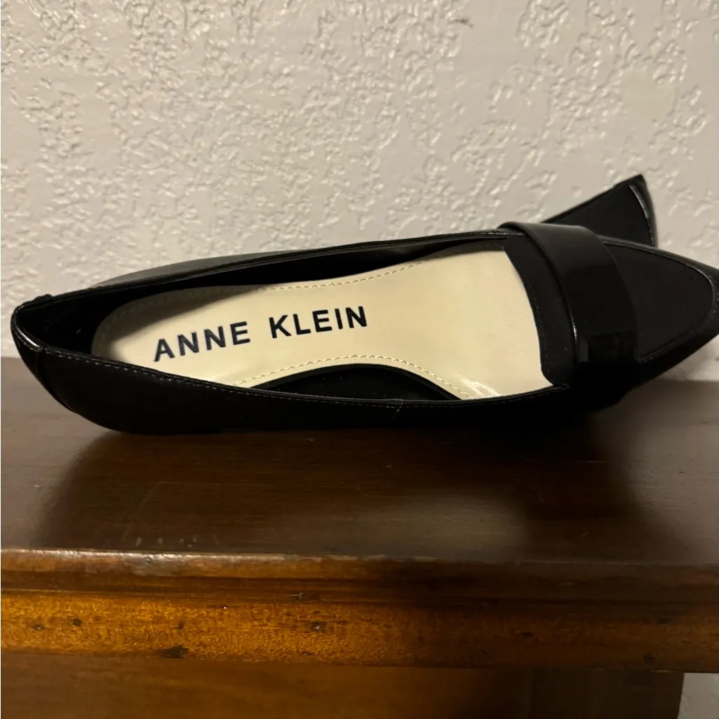 Anne Klein Black Kitten Heels - Image 6