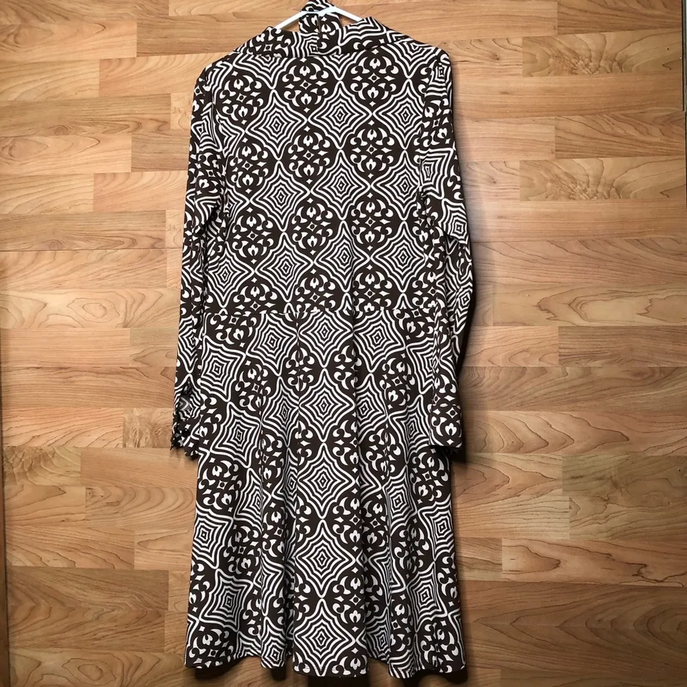 INC BROWN AND TAN SIZE LARGE PRINT DRESS - Image 3