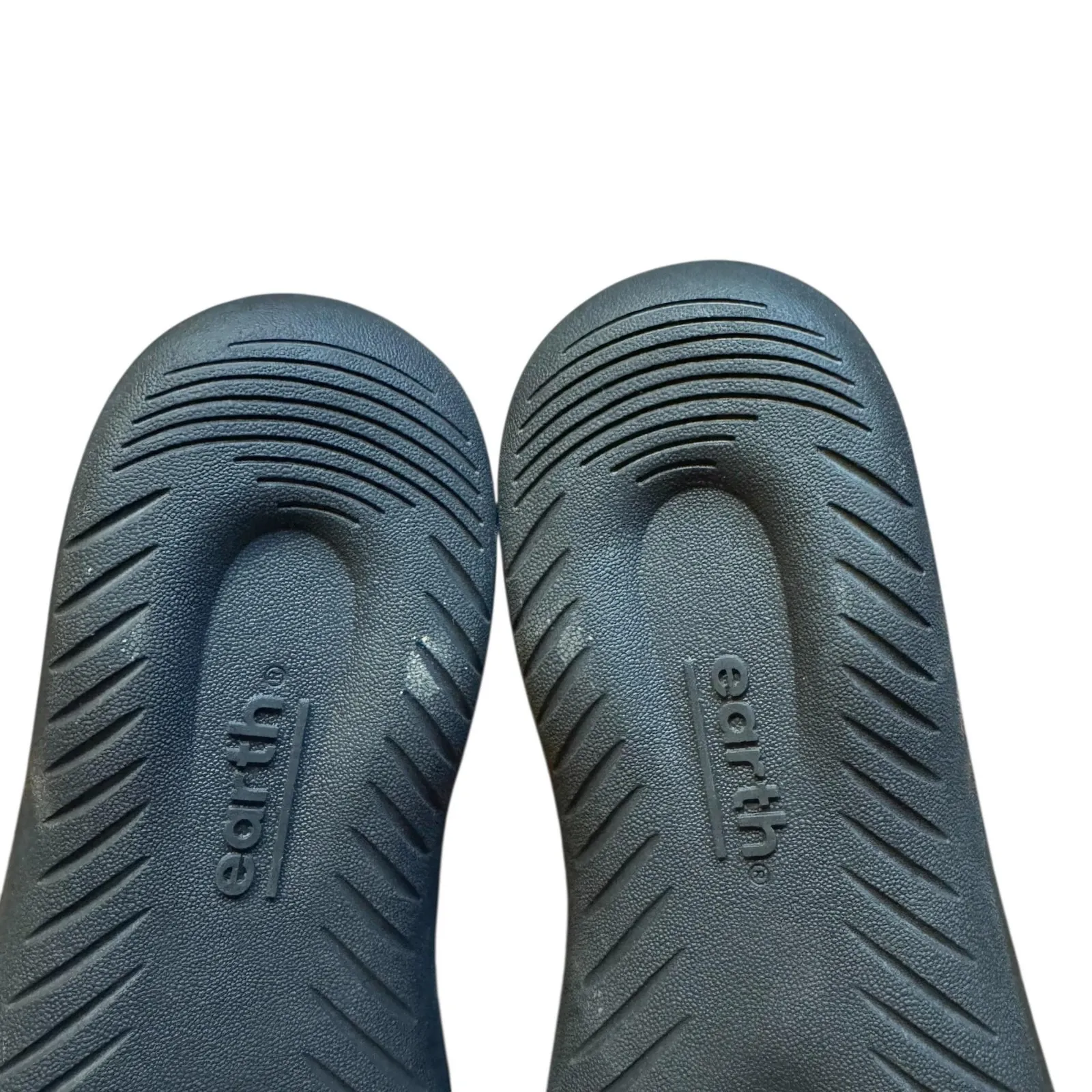 Earth Shoes Womens Size‎ 9 Black Goodall Leather Closed Toe Fisherman Sandals - Image 10