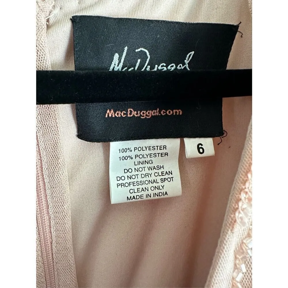 MAC DUGGAL EMBELLISHED CAP SLEEVE FAUX WRAP TRUMPET GOWN IN BLUSH 9064 SIZE 6 - Image 9