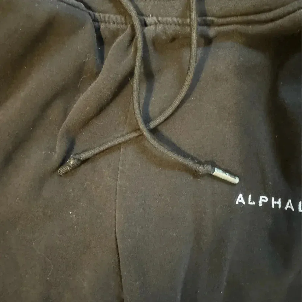 Alphalete women's size small black and white joggers - Image 4