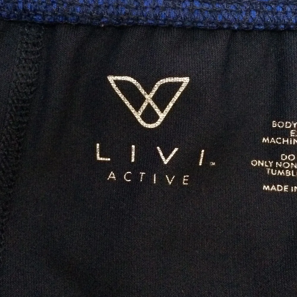 Livi Active Colorblock Capri Leggings Blue Size 2X - Image 3