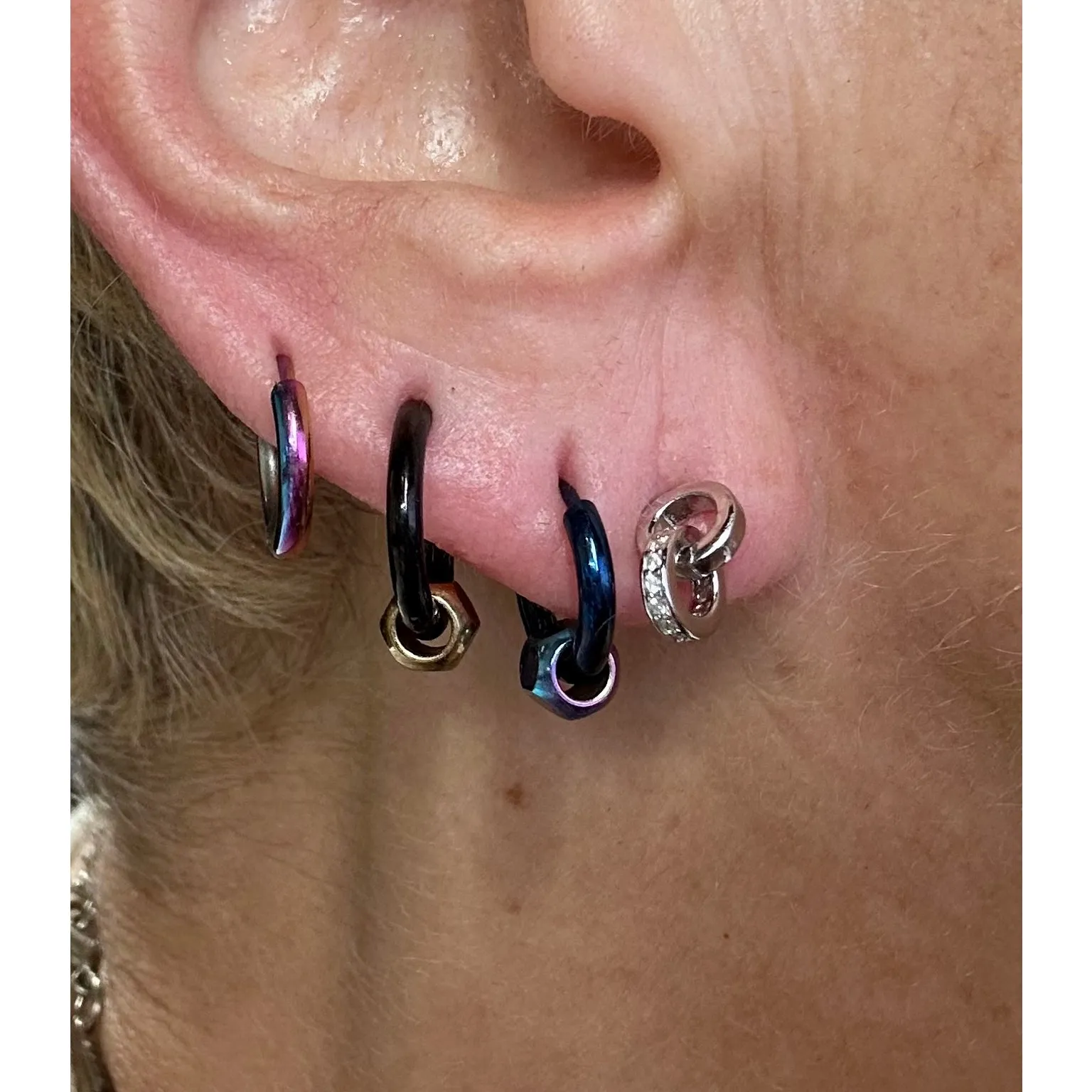 .925 Silver Moissanite Circle Drop Earrings - Image 3