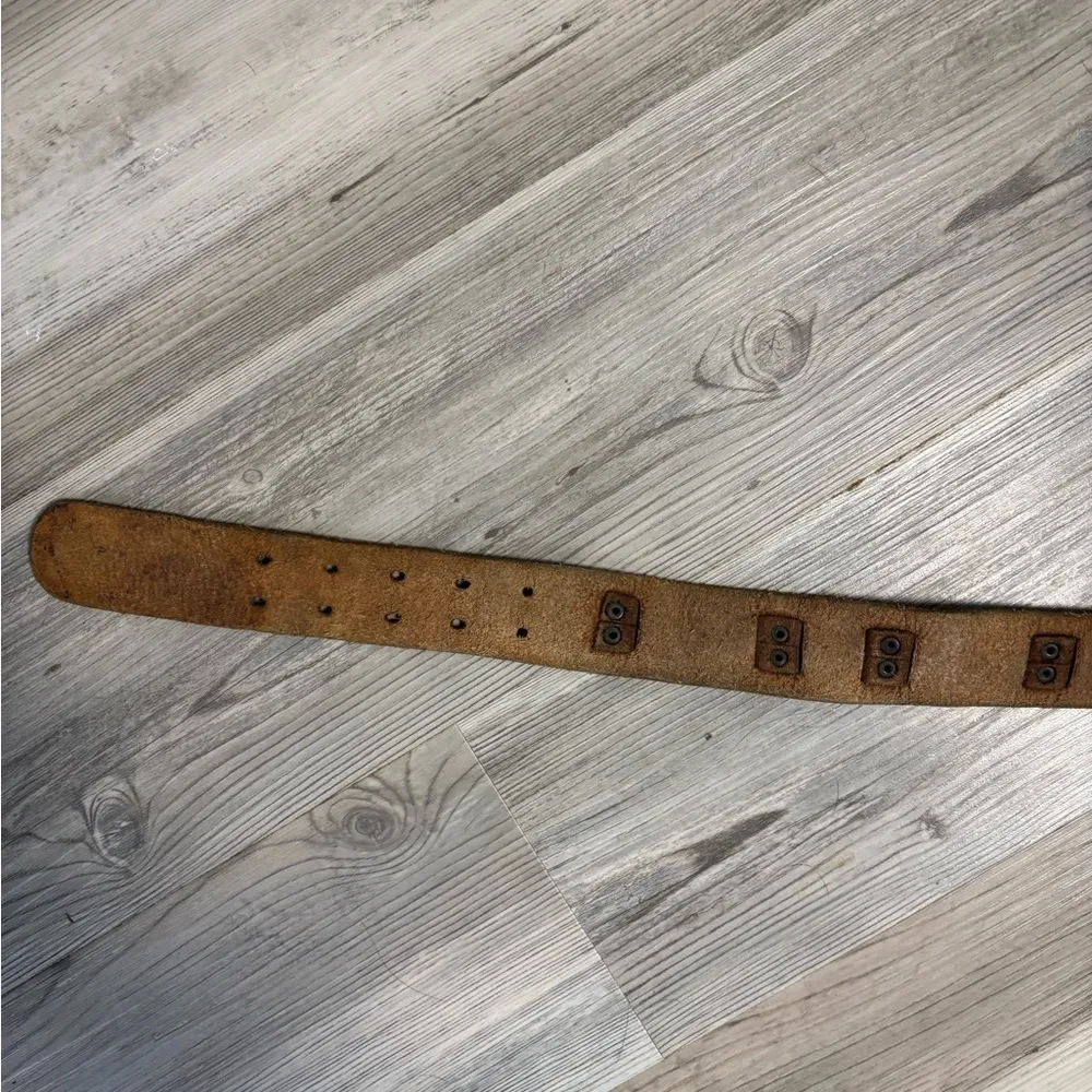 Western Style Brown leather belt with buckle - Image 3