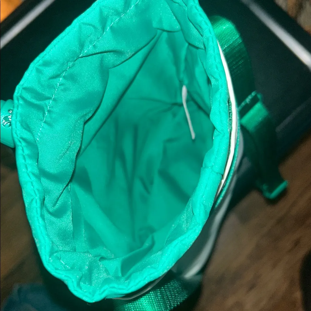 Lululemon Water Bottle Crossbody with Drawstring and Zipper Pocket - Teal Green - Image 6