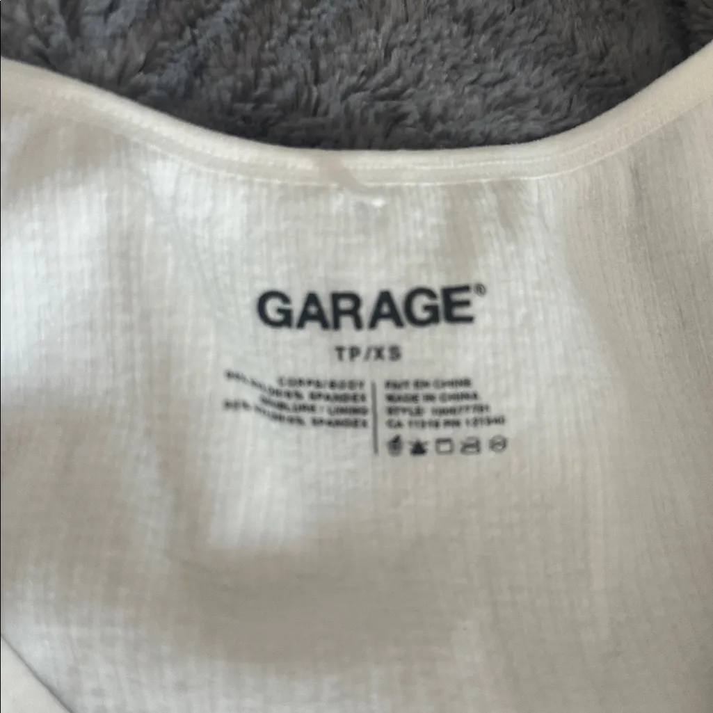 Garage Cream Ribbed V-Neck Crop Top - Image 2
