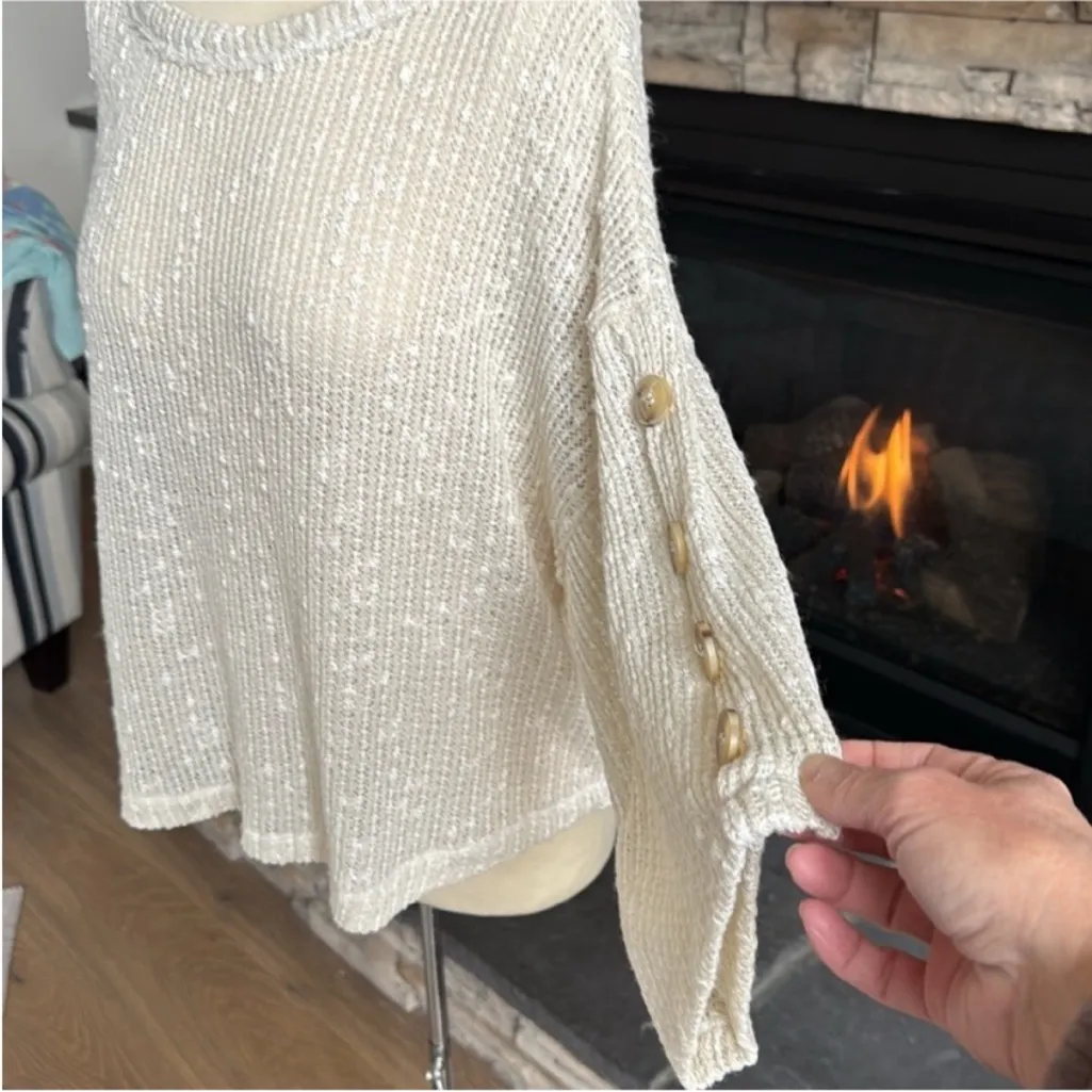 Blu Pepper Cream Knit Sweater - Image 3