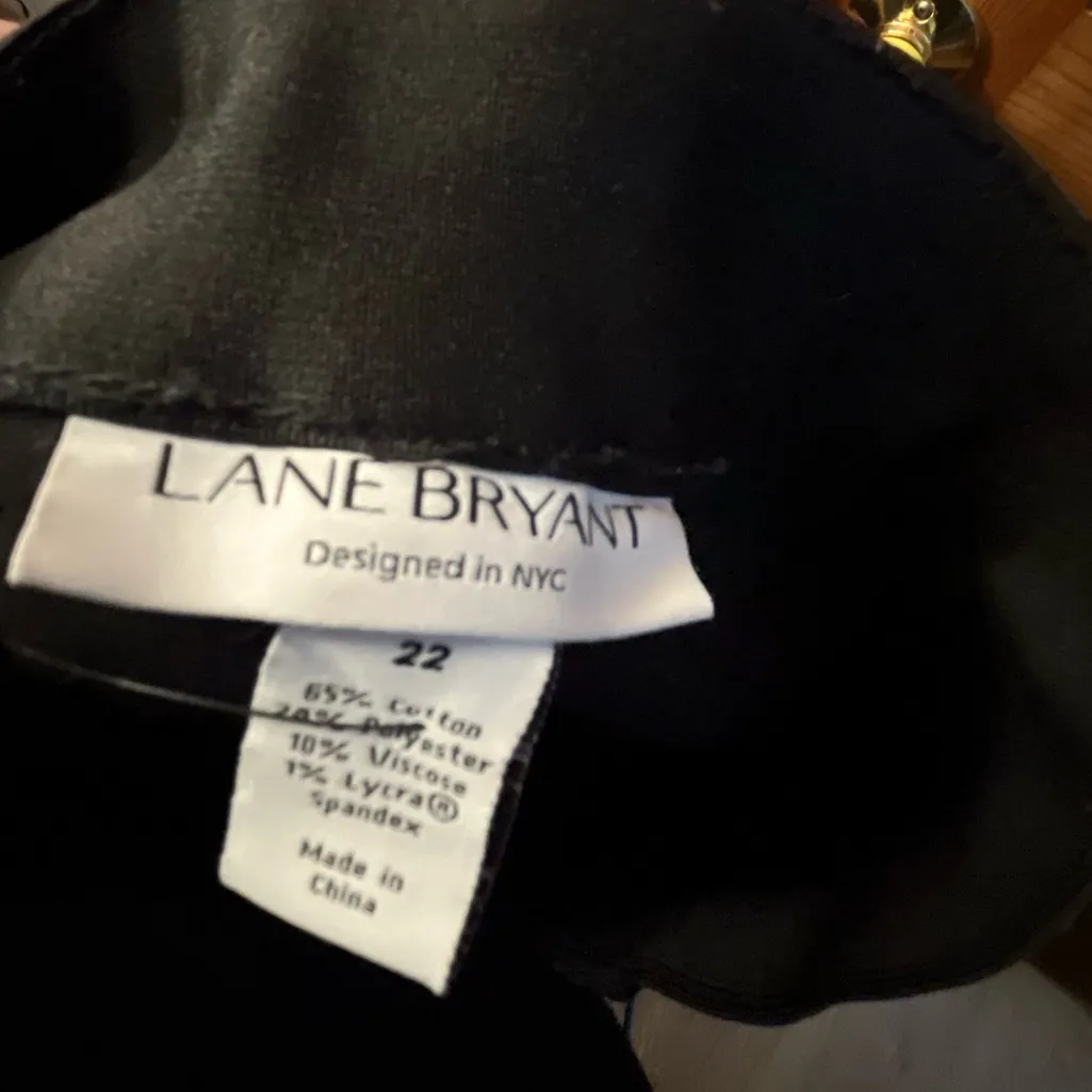 Lane Bryant women’s wide leg jeans in black leg size 22 plus size - Image 3
