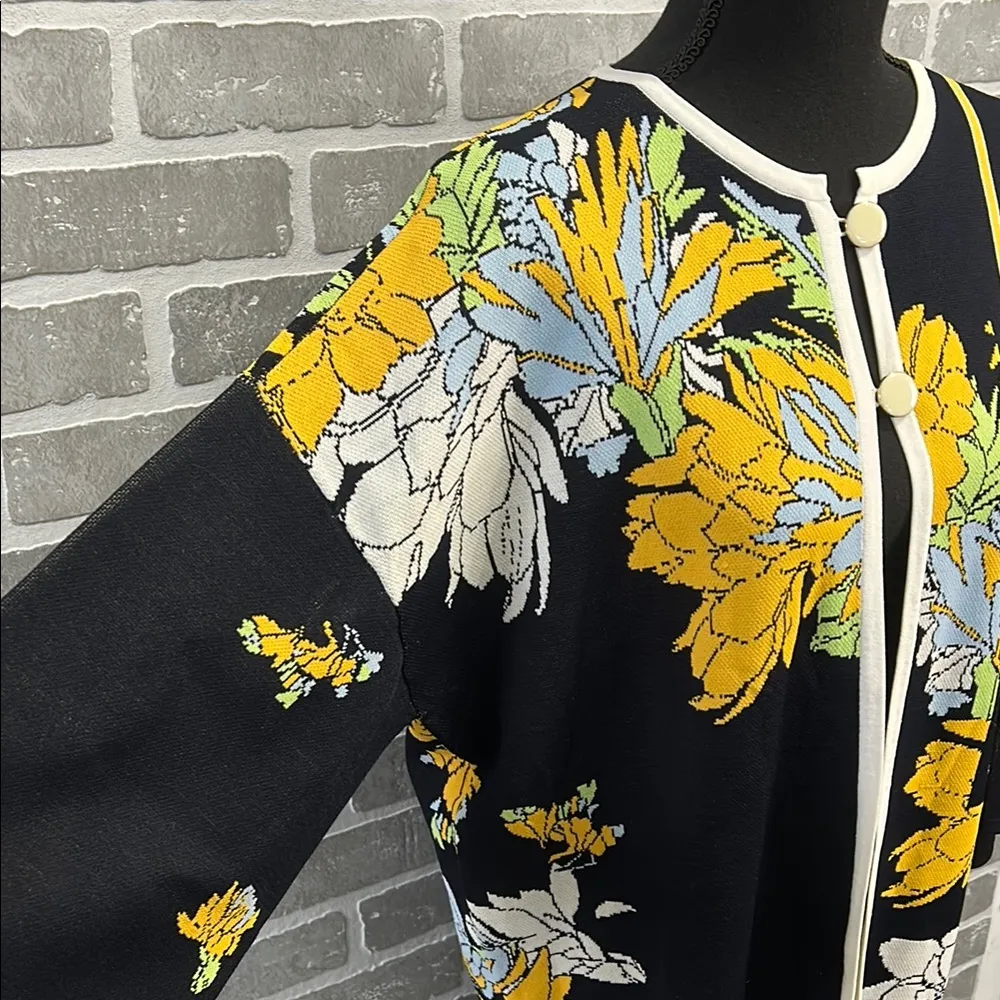 Carlisle Collection Floral Cardigan Sweater Jacket Size Medium Longline EUC - Image 3