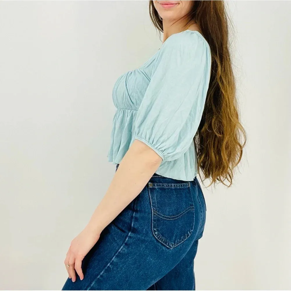 urban outfitters baby blue ditsy peplum milkmaid top size M - Image 5